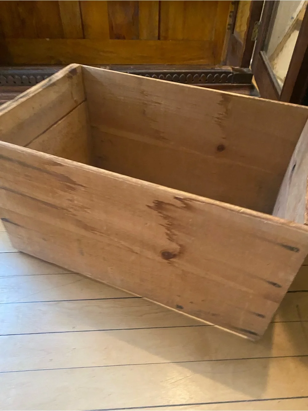 Blue Ribbon Yakima Apples Wooden Crate, excellent condition, 1940s